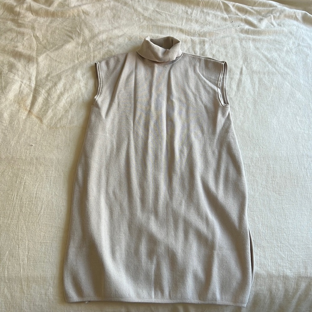 Long thick turtleneck tank